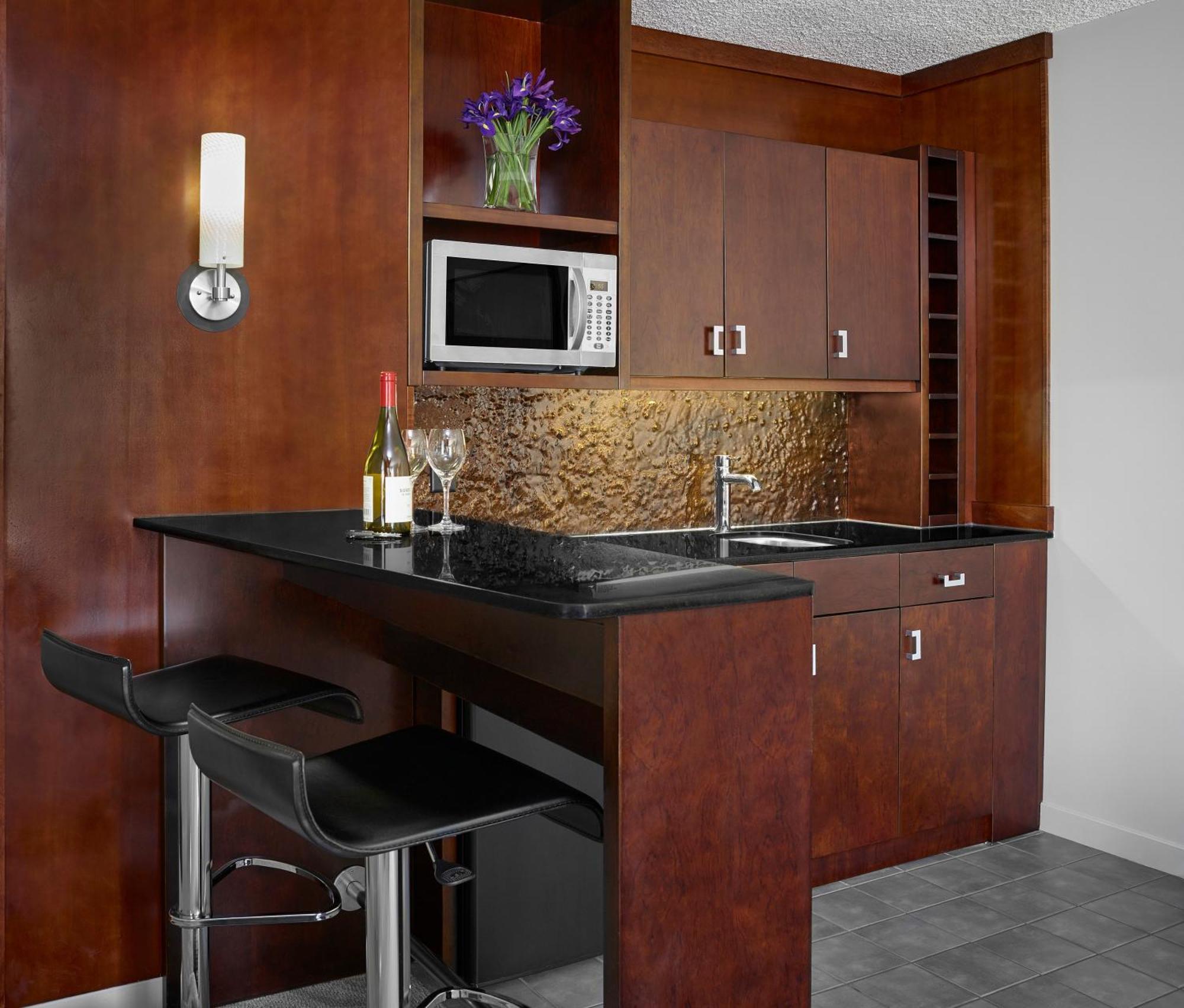Matrix Hotel Edmonton Extérieur photo
