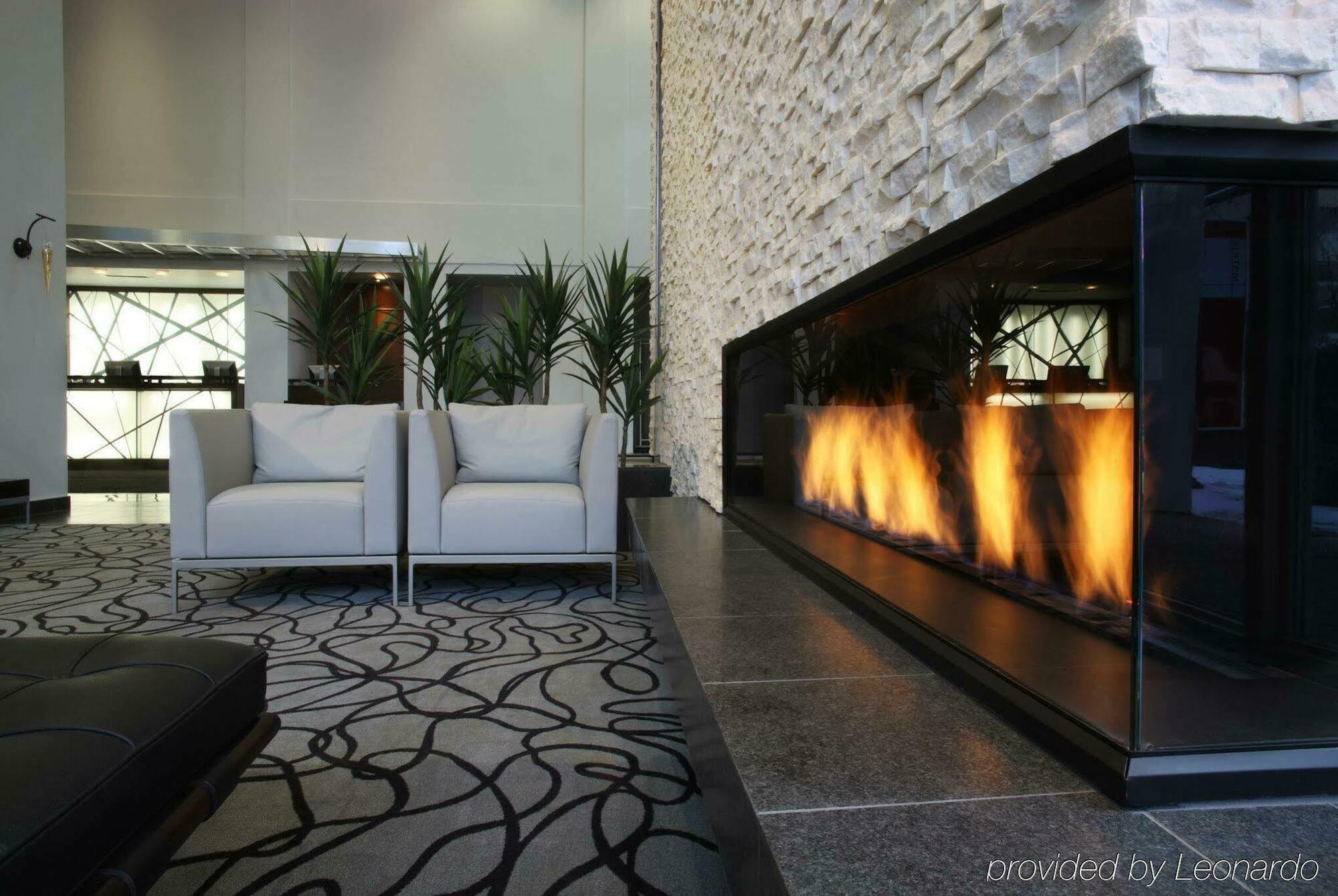 Matrix Hotel Edmonton Extérieur photo